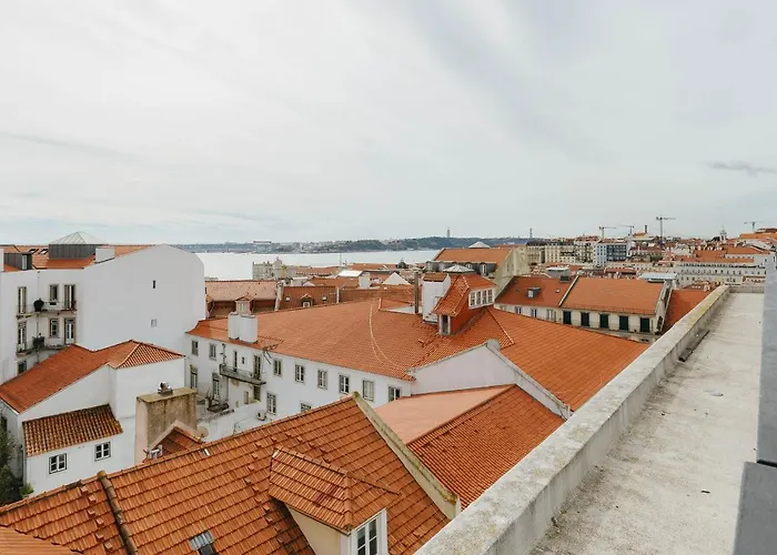 Rent4Rest Dream View Apartment Lisbon